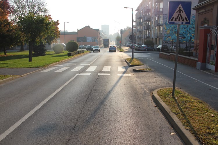 Slika /PU_BB/slike vijesti/pješački prijelaz - bjelovar - prometna.JPG